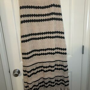 Solitaire Black and White A-line Maxi Skirt Resort Wear